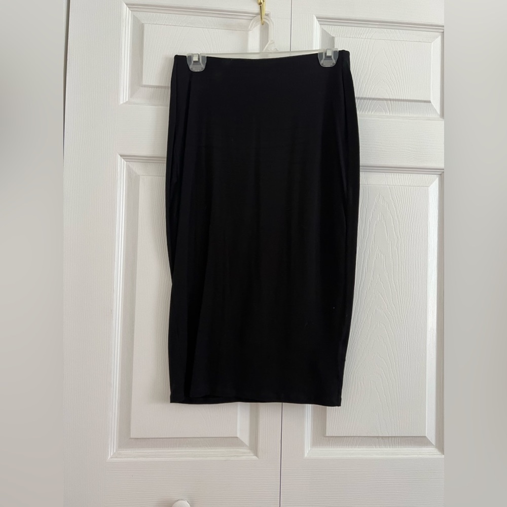 Black old navy midi skirt small